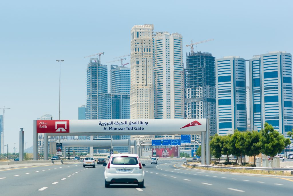 платная дорога в Дубае